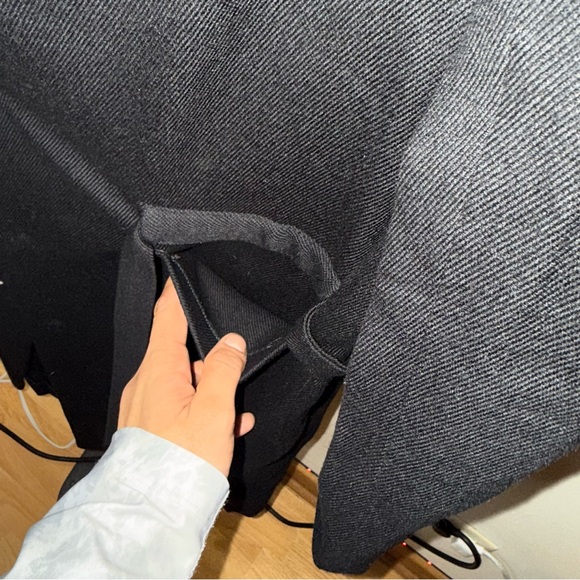 Emilio Renaldi Black Trench Coat with Red and White Details - Picture 13 of 16